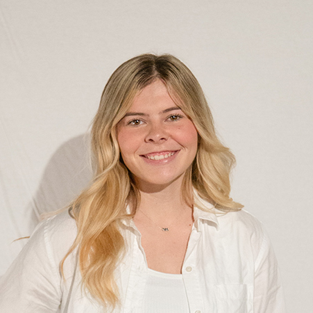 Kaitlyn Bell, Event Staff