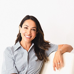 Ahou Vaziri Line portrait