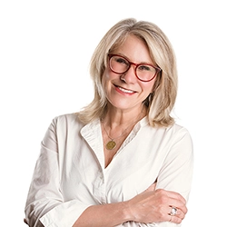 Lorri Yasenik portrait