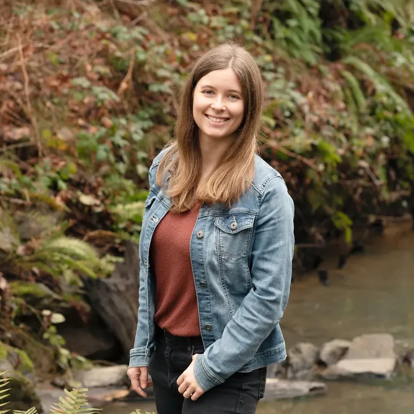 Elizabeth Schroeder portrait