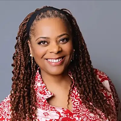 Photo of Michelle Lang-Raymond